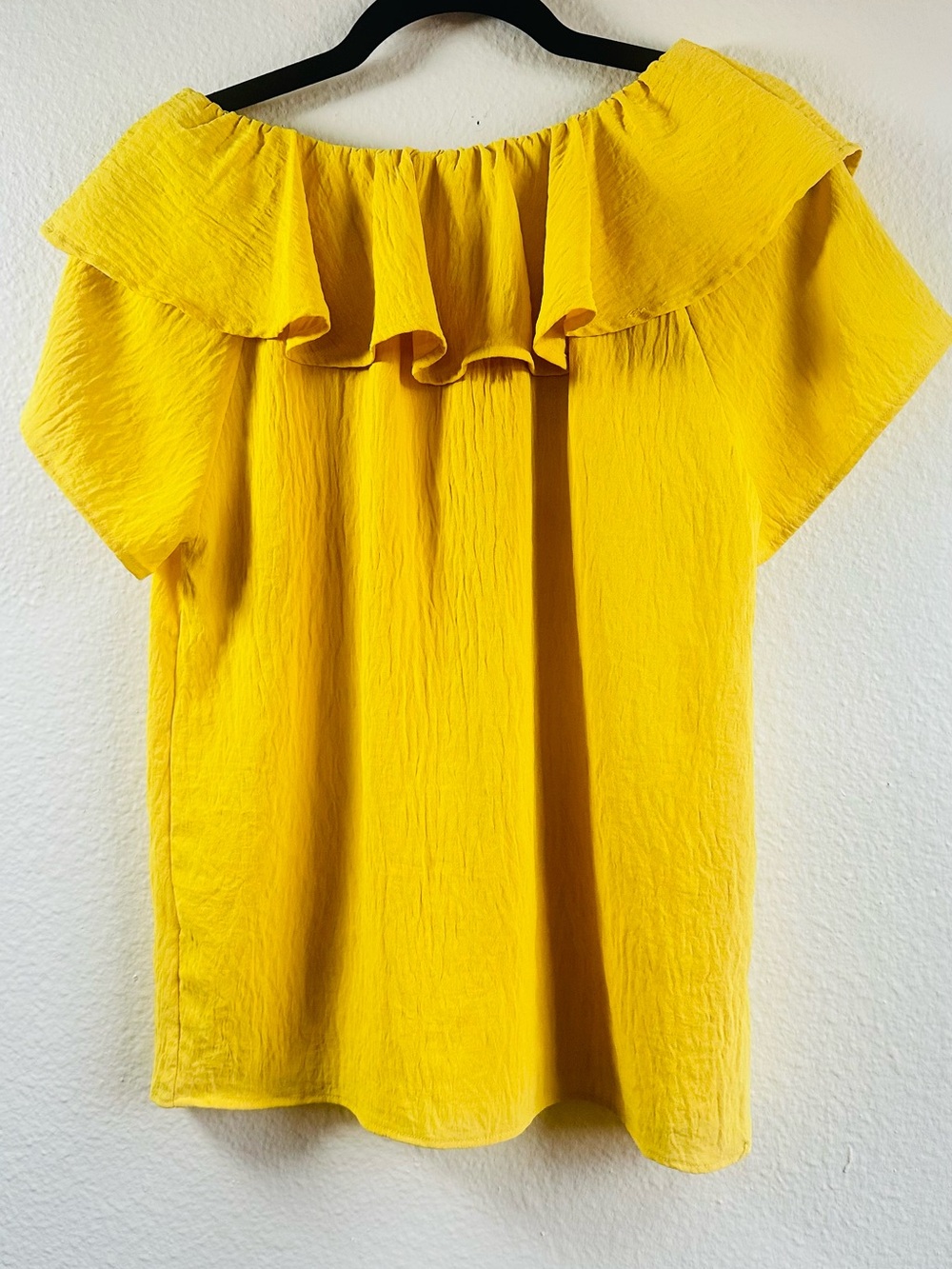 Yellow Ruffle Neck Women's Top - Picture 2 of 3